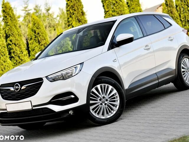 Опель Grandland X, об'ємом двигуна 1.56 л та пробігом 190 тис. км за 12289 $, фото 5 на Automoto.ua