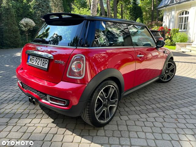 Міні Cooper S, об'ємом двигуна 1.6 л та пробігом 117 тис. км за 8639 $, фото 2 на Automoto.ua