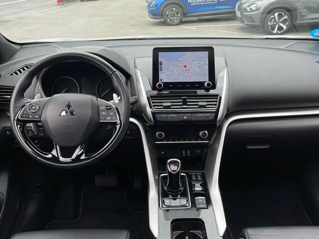 Міцубісі Eclipse Cross 2021 у Європі на Automoto.ua Білий Міцубісі Eclipse Cross, об'ємом двигуна 2.36 л та пробігом 45 тис. км за 30395 $, фото 11 на Automoto.ua