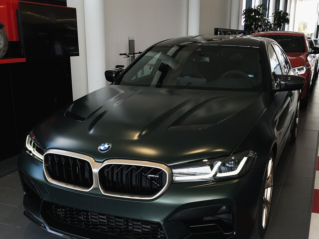 Автосалон "АВТ Баварія" у Києві на Automoto.ua Купити нове авто у Києві в автосалоні "АВТ Баварія" | Фото 8 на Automoto.ua