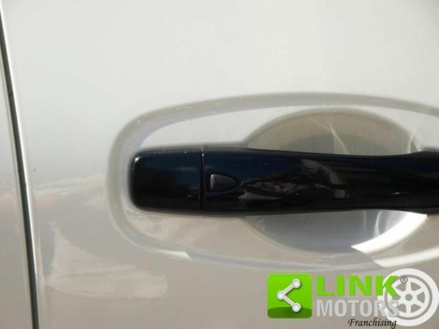 Ніссан Навара 2019 у Європі на Automoto.ua Білий Ніссан Навара, об'ємом двигуна 2.3 л та пробігом 109 тис. км за 32922 $, фото 4 на Automoto.ua