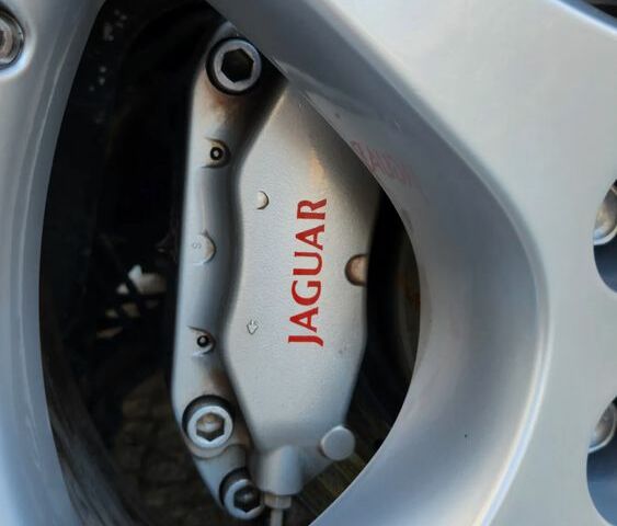 Ягуар ХК, об'ємом двигуна 4.2 л та пробігом 88 тис. км за 23542 $, фото 26 на Automoto.ua