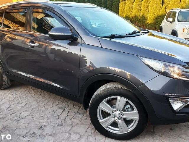 Кіа Sportage, об'ємом двигуна 2 л та пробігом 167 тис. км за 8618 $, фото 7 на Automoto.ua