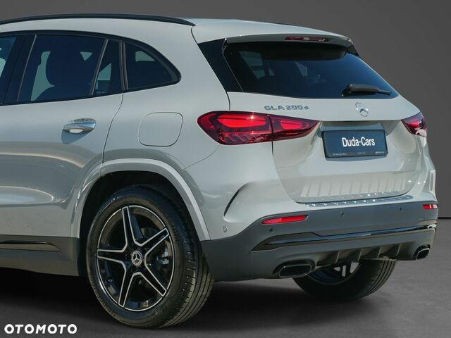 Мерседес ГЛА-Класс 2025 в Европе на Automoto.ua Серый Мерседес ГЛА-Класс, объемом двигателя 1 л и пробегом 1 тыс. км за 241323 $, фото 11 на Automoto.ua
