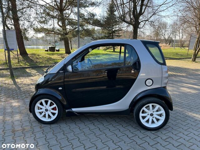 Смарт Fortwo, об'ємом двигуна 0.7 л та пробігом 195 тис. км за 1274 $, фото 2 на Automoto.ua