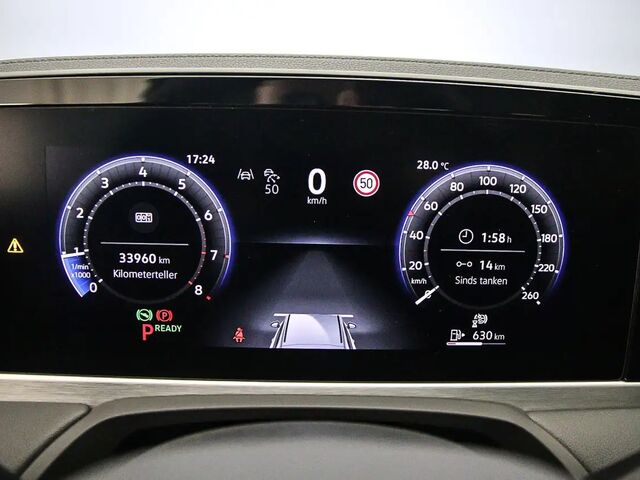 Фольксваген Пассат Варіант 2024 у Європі на Automoto.ua Чорний Фольксваген Пассат Варіант, об'ємом двигуна 1.5 л та пробігом 34 тис. км за 52052 $, фото 13 на Automoto.ua