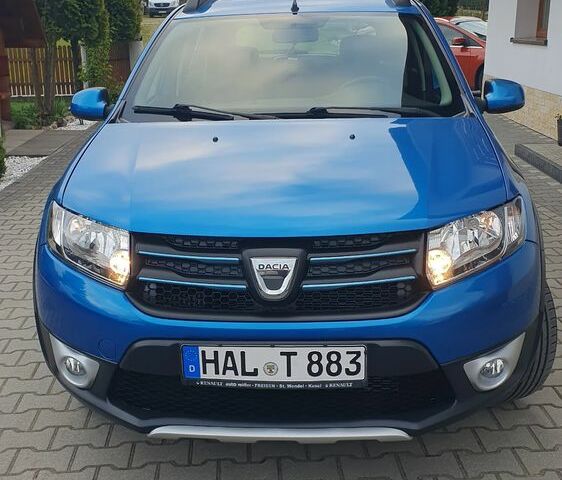 Дачія Sandero StepWay, об'ємом двигуна 0.9 л та пробігом 93 тис. км за 5983 $, фото 1 на Automoto.ua