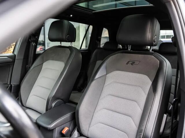 Фольксваген Tiguan Allspace 2018 в Европе на Automoto.ua Серый Фольксваген Tiguan Allspace, объемом двигателя 1.97 л и пробегом 133 тыс. км за 40709 $, фото 11 на Automoto.ua