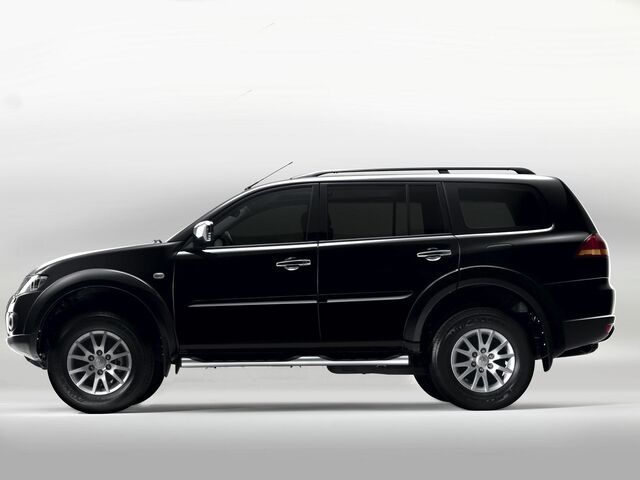Міцубісі Паджеро Спорт, Позашляховик / Кросовер 2008 - н.в. 3.0i V6 (220Hp)