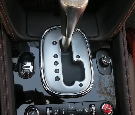 Бентлі Continental GT, об'ємом двигуна 3.99 л та пробігом 34 тис. км за 68898 $, фото 22 на Automoto.ua