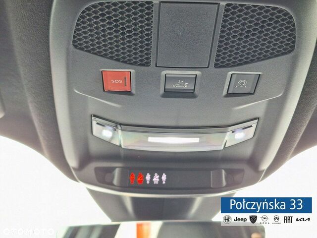 Альфа Ромео Джуниор 2025 в Европе на Automoto.ua Синий Альфа Ромео Джуниор, объемом двигателя 1 л и пробегом 7 тыс. км за 31693 $, фото 24 на Automoto.ua