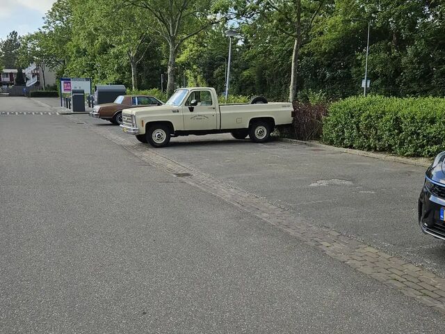 Шевроле С-10 1980 у Європі на Automoto.ua Бежевий Шевроле С-10, об'ємом двигуна 5.7 л та пробігом 87 тис. км за 21168 $, фото 5 на Automoto.ua