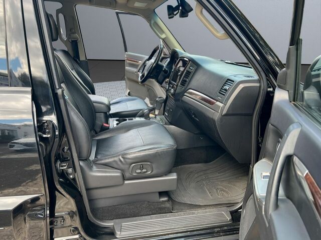 Міцубісі Паджеро 2016 у Європі на Automoto.ua Чорний Міцубісі Паджеро, об'ємом двигуна 3.2 л та пробігом 175 тис. км за 29117 $, фото 15 на Automoto.ua