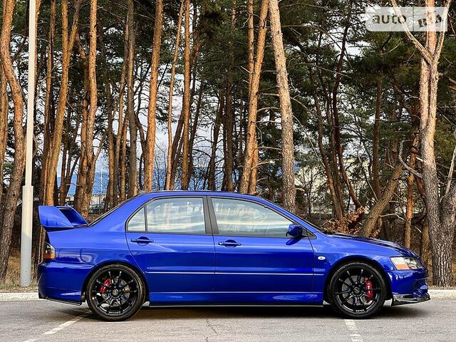 Мицубиси Лансер Эволюшн, Седан 2003 - 2006 VIII 2.0 T (280 Hp) evo