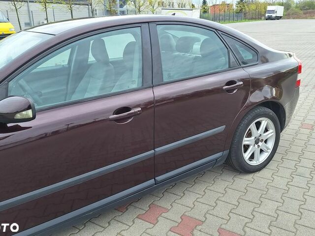 Вольво S40, об'ємом двигуна 1.8 л та пробігом 379 тис. км за 2786 $, фото 5 на Automoto.ua