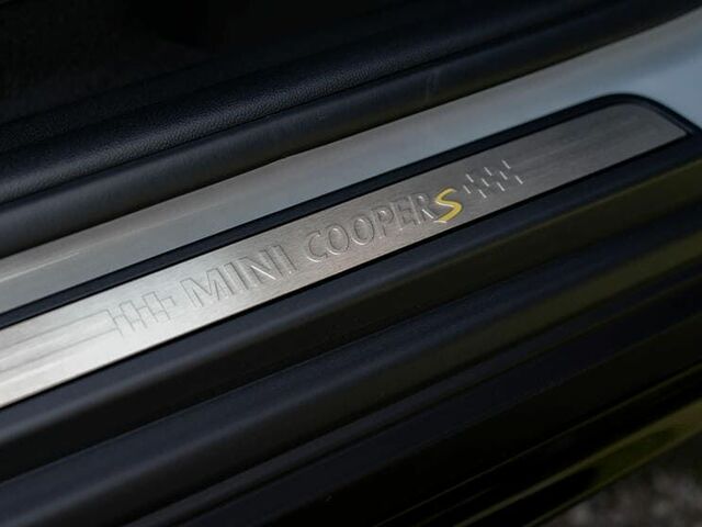 Mini Cooper Countryman 2023 комплектації Підібрати комплектацію Міні Кантрімен 2023 на Automoto.ua