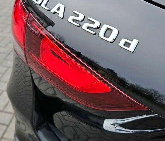 Мерседес ГЛА-Класс 2020 в Европе на Automoto.ua Черный Мерседес ГЛА-Класс, объемом двигателя 1 л и пробегом 155 тыс. км за 119900 $, фото 13 на Automoto.ua
