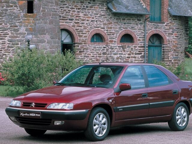 Ситроен Ксантия, Хэтчбек 1998 - 2001 (X2) 2.0 i