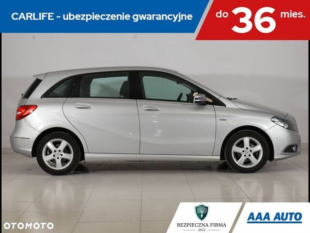 Мерседес Б-клас 2011 у Європі на Automoto.ua Сірий Мерседес Б-клас, об'ємом двигуна 1 л та пробігом 149 тис. км за 7749 $, фото 6 на Automoto.ua