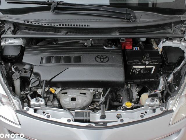 Тойота Verso-S, объемом двигателя 1.33 л и пробегом 74 тыс. км за 7667 $, фото 28 на Automoto.ua