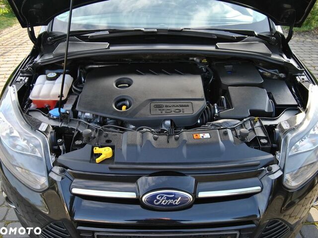 Форд Фокус, объемом двигателя 1.56 л и пробегом 220 тыс. км за 5378 $, фото 5 на Automoto.ua