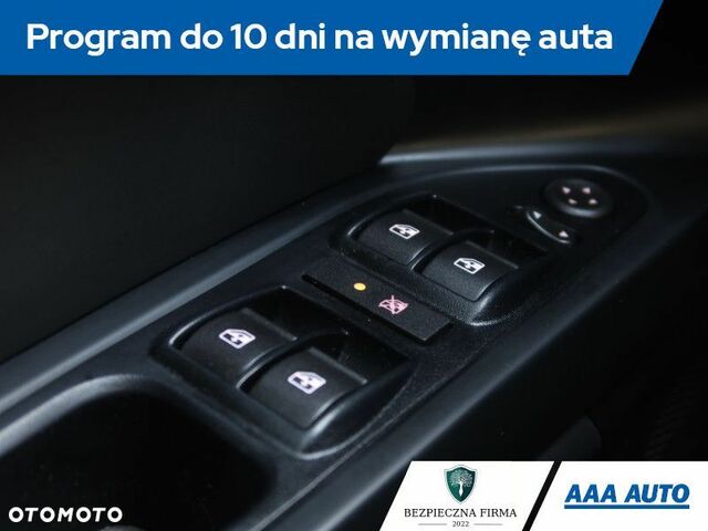 Фіат Тіпо, об'ємом двигуна 1.6 л та пробігом 164 тис. км за 8639 $, фото 18 на Automoto.ua