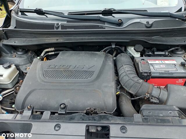Кіа Sportage, об'ємом двигуна 2 л та пробігом 205 тис. км за 8790 $, фото 25 на Automoto.ua