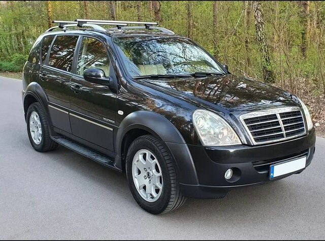 Cанг Йонг Rexton, об'ємом двигуна 2.7 л та пробігом 226 тис. км за 3866 $, фото 2 на Automoto.ua