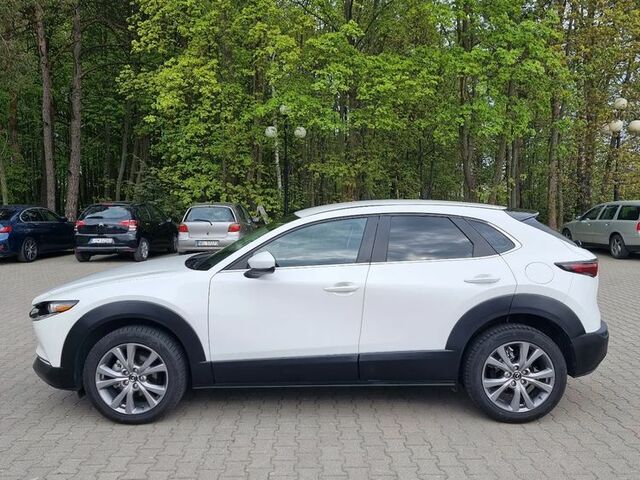 Мазда CX-30, объемом двигателя 2 л и пробегом 46 тыс. км за 18769 $, фото 2 на Automoto.ua