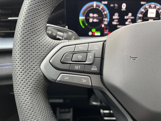 Фольксваген Tayron 2025 у Європі на Automoto.ua Сірий Фольксваген Tayron, об'ємом двигуна 1.5 л та пробігом 166 тис. км за 67469 $, фото 11 на Automoto.ua