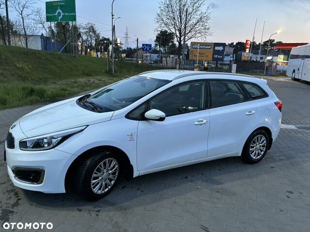 Киа Сид, объемом двигателя 1.37 л и пробегом 158 тыс. км за 8618 $, фото 12 на Automoto.ua