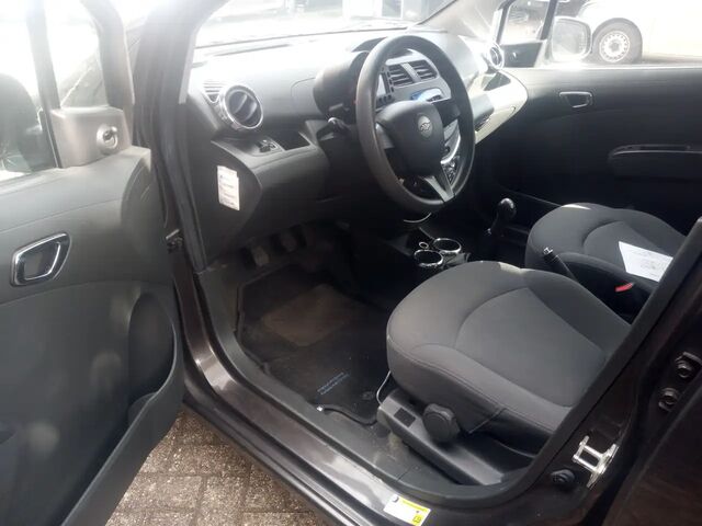 Шевроле Спарк 2010 в Европе на Automoto.ua Коричневый Шевроле Спарк, объемом двигателя 1 л и пробегом 180 тыс. км за 2330 $, фото 2 на Automoto.ua