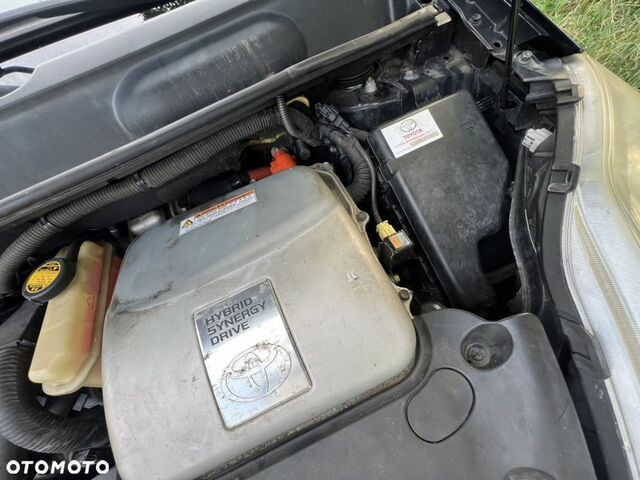 Тойота Пріус, об'ємом двигуна 1.5 л та пробігом 215 тис. км за 6026 $, фото 12 на Automoto.ua