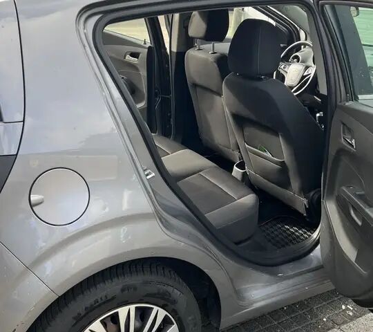 Шевроле Авео 2012 в Европе на Automoto.ua Серый Шевроле Авео, объемом двигателя 1.4 л и пробегом 192 тыс. км за 3856 $, фото 4 на Automoto.ua