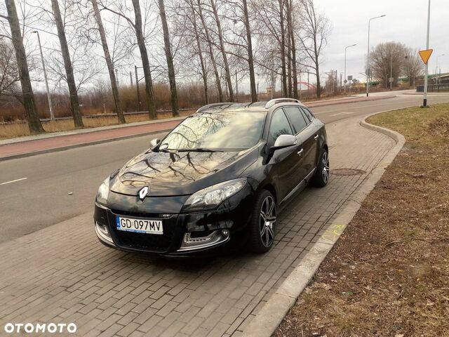 Рено Меган, объемом двигателя 2 л и пробегом 237 тыс. км за 6048 $, фото 4 на Automoto.ua