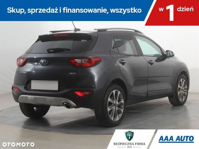 Кіа Stonic, об'ємом двигуна 1 л та пробігом 77 тис. км за 12959 $, фото 5 на Automoto.ua