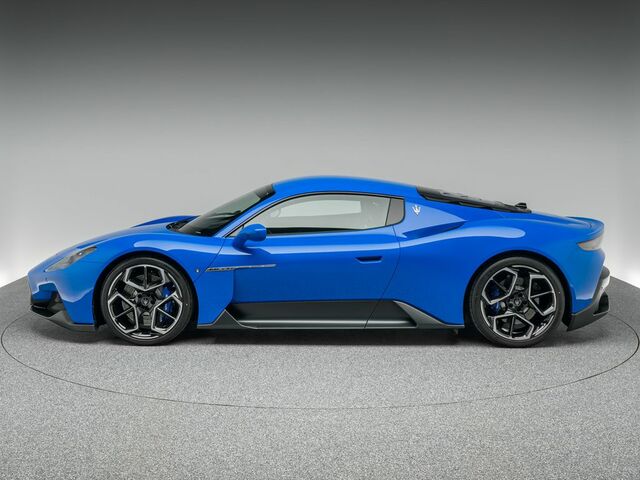 Синій Мазераті MC 20, об'ємом двигуна 2.99 л та пробігом 90 тис. км за 257147 $, фото 3 на Automoto.ua