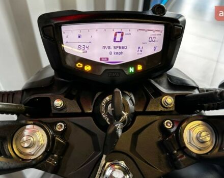 купить новое авто TVS Apache RTR 200 2025 года от официального дилера Вояж Motorsports TVS фото
