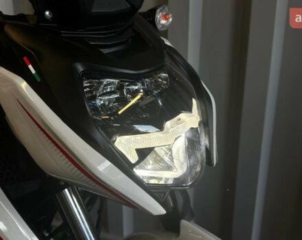 купить новое авто TVS Apache RTR 200 2025 года от официального дилера Вояж Motorsports TVS фото