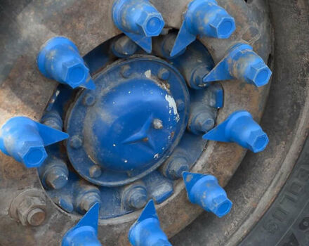 United Trailers 6017 1998 в Тернополе на Automoto.ua Белый United Trailers 6017, объемом двигателя 0 л и пробегом 900 тыс. км за 10700 $, фото 4 на Automoto.ua