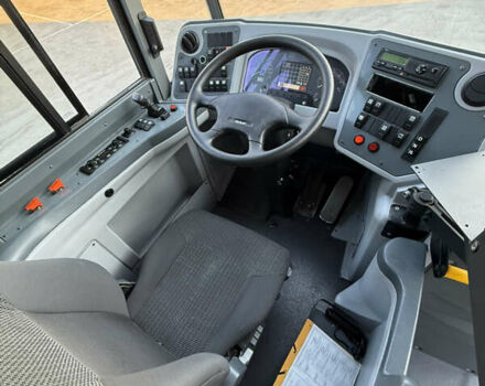 Білий VDL Ambassador, об'ємом двигуна 6.7 л та пробігом 465 тис. км за 34971 $, фото 13 на Automoto.ua