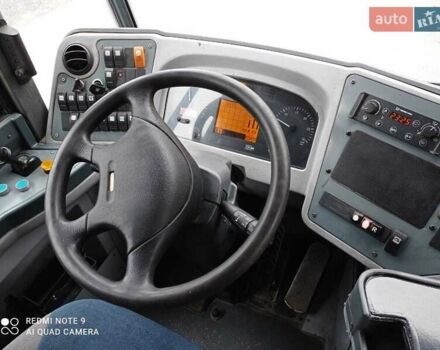 Желтый VDL Ambassador, объемом двигателя 0 л и пробегом 700 тыс. км за 17900 $, фото 5 на Automoto.ua