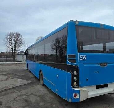 Синий VDL Ambassador, объемом двигателя 6.69 л и пробегом 700 тыс. км за 27500 $, фото 5 на Automoto.ua