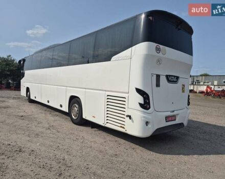 Белый VDL Futura FHD2, объемом двигателя 9.2 л и пробегом 602 тыс. км за 95000 $, фото 2 на Automoto.ua