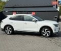 Белый VinFast VF-8, объемом двигателя 0 л и пробегом 26 тыс. км за 19700 $, фото 14 на Automoto.ua