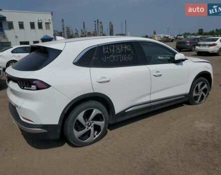 Белый VinFast VF-8, объемом двигателя 0 л и пробегом 18 тыс. км за 12500 $, фото 2 на Automoto.ua
