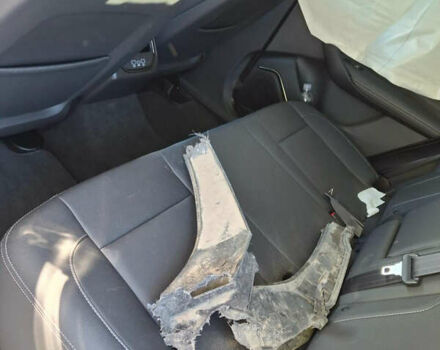 Белый VinFast VF-8, объемом двигателя 0 л и пробегом 3 тыс. км за 12999 $, фото 14 на Automoto.ua