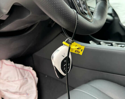 Белый VinFast VF-8, объемом двигателя 0 л и пробегом 3 тыс. км за 12999 $, фото 19 на Automoto.ua