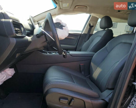 Чорний VinFast VF-8, об'ємом двигуна 0 л та пробігом 19 тис. км за 14800 $, фото 10 на Automoto.ua