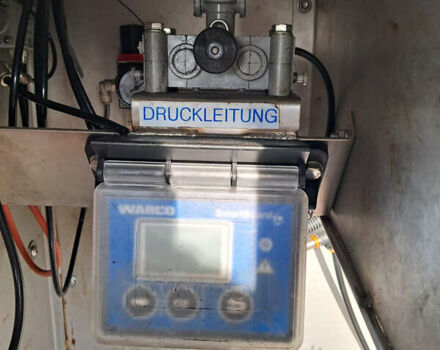 Красный Vocol GI 44, объемом двигателя 0 л и пробегом 250 тыс. км за 57500 $, фото 16 на Automoto.ua